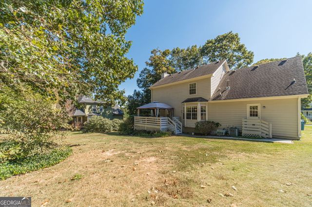 962 Cove Lake Court, Lawrenceville, GA 30045