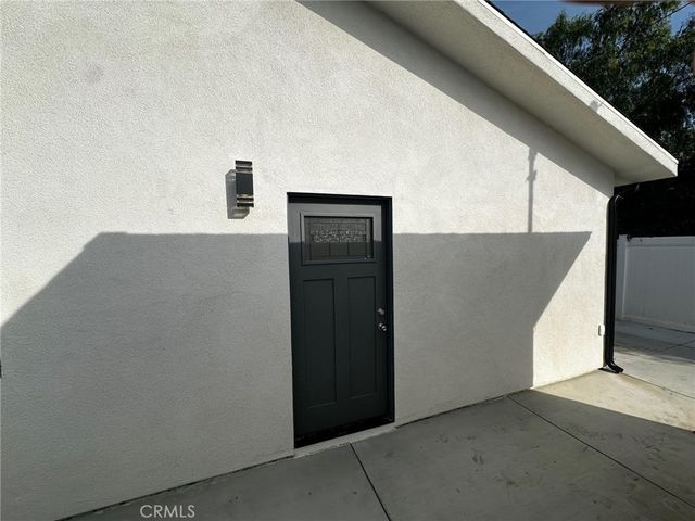 15952 Cohasset, Van Nuys, CA 91406