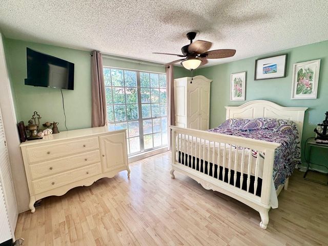 12215 MEADOWBROOK LANE, Hudson, FL 34667