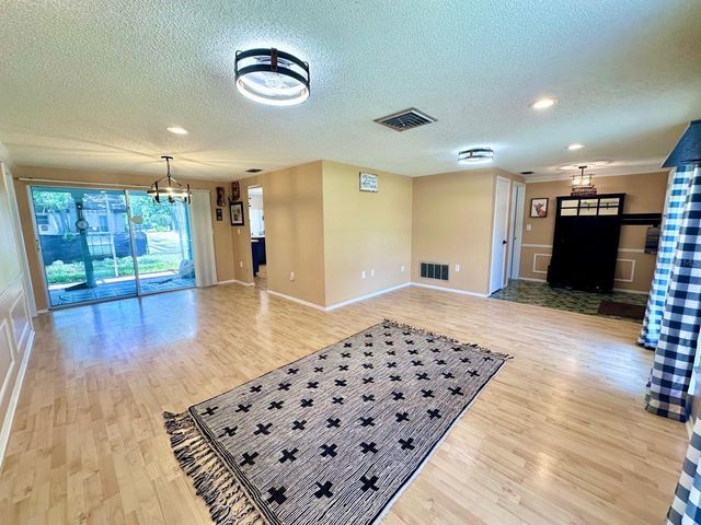 12215 MEADOWBROOK LANE, Hudson, FL 34667