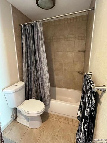 5830 Freemans Farm St, San Antonio, TX 78233