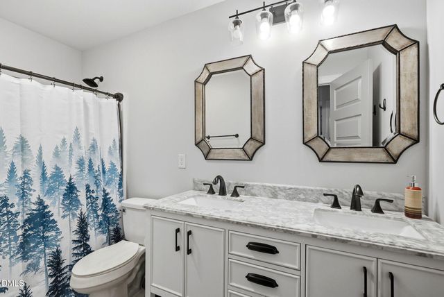 59 Oak Forest Drive, Sanford, NC 27332