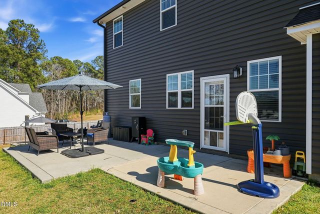 59 Oak Forest Drive, Sanford, NC 27332