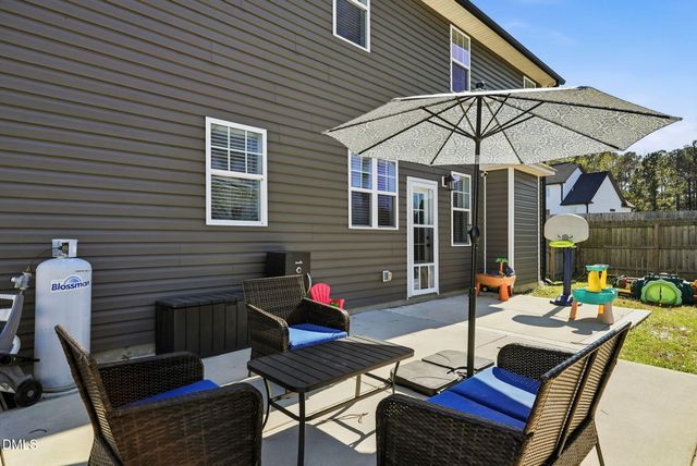 59 Oak Forest Drive, Sanford, NC 27332