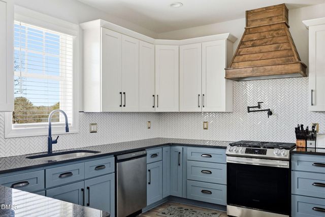 59 Oak Forest Drive, Sanford, NC 27332