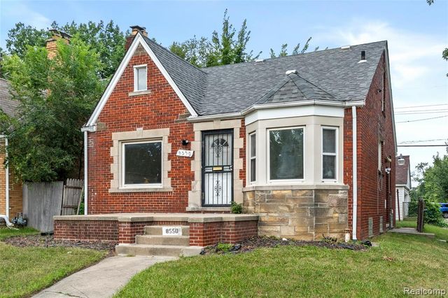 8550 W Outer Drive, Detroit, MI 48219