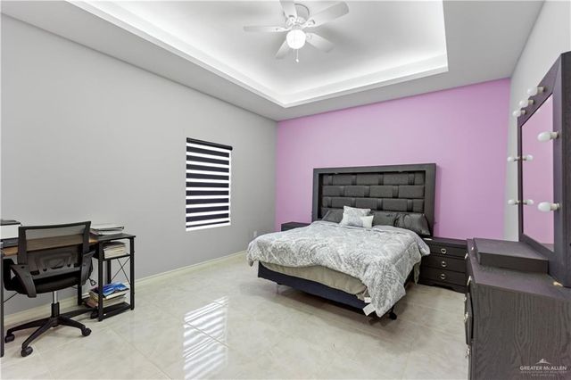 426 Falcon Street, Sullivan City, TX 78595