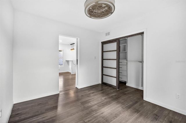 809 E BAKER STREET A, Tampa, FL 33603