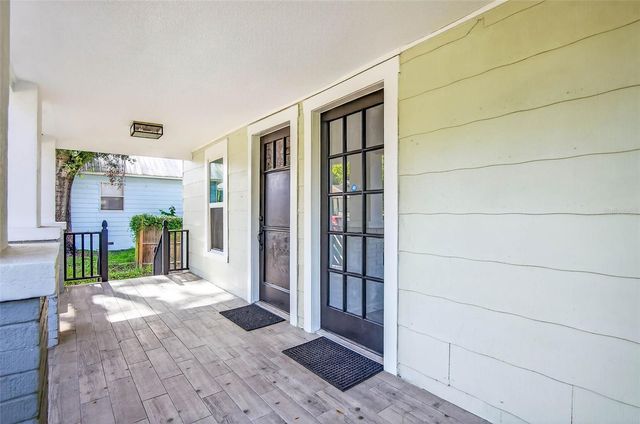 809 E BAKER STREET A, Tampa, FL 33603