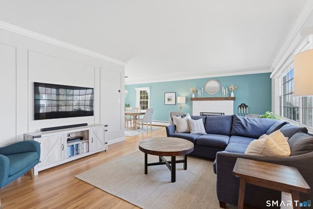 28 Crestview Avenue, Stamford, CT 06907