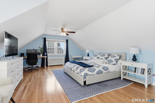 28 Crestview Avenue, Stamford, CT 06907