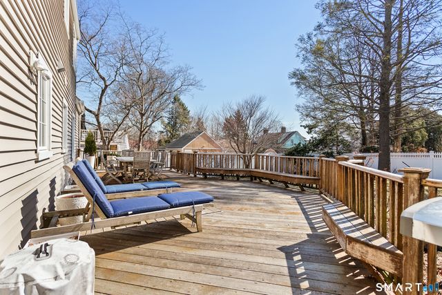 28 Crestview Avenue, Stamford, CT 06907