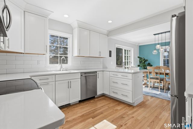 28 Crestview Avenue, Stamford, CT 06907