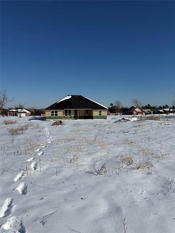 4201 Maxine Drive, Choctaw, OK 73020