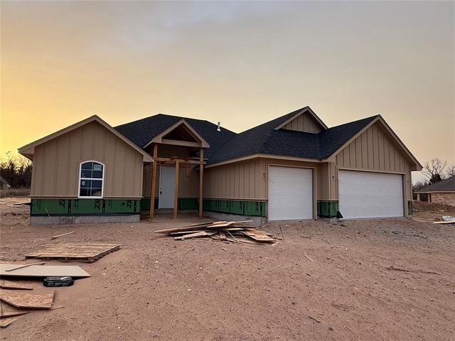 4201 Maxine Drive, Choctaw, OK 73020