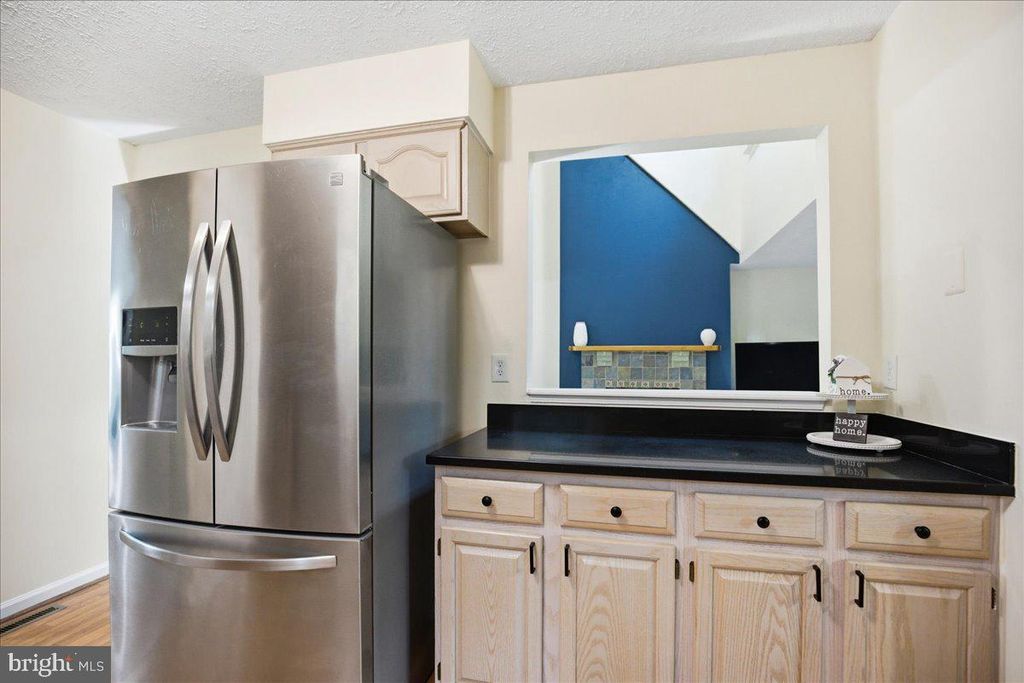 Image 20 of property listing at 12221 CONCHO CT, Lusby, MD 20657