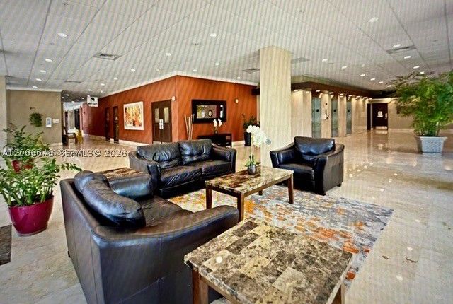 400 Kings Point Dr 606, Sunny Isles Beach, FL 33160