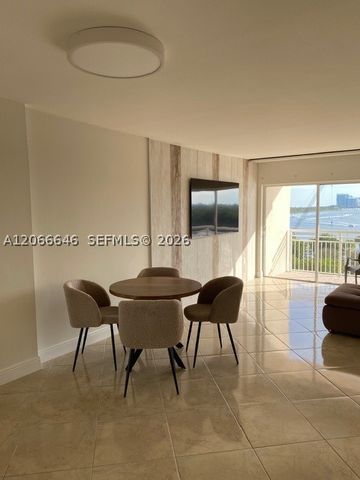 400 Kings Point Dr 606, Sunny Isles Beach, FL 33160