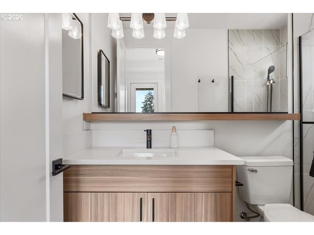 315 E St, Lake Oswego, OR 97034