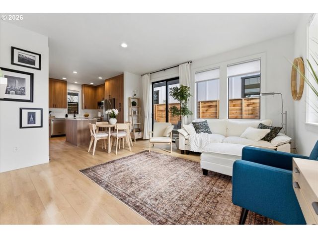 315 E St, Lake Oswego, OR 97034
