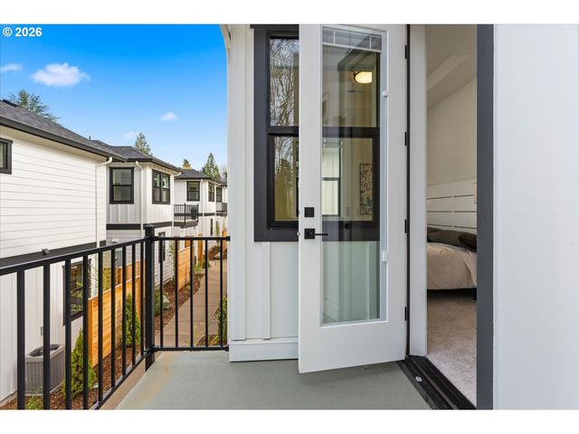 315 E St, Lake Oswego, OR 97034