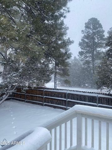 3361 W HANSEN --, Show Low, AZ 85901