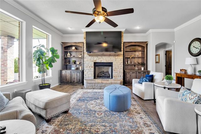 7135 Buck Drive, Tuttle, OK 73089