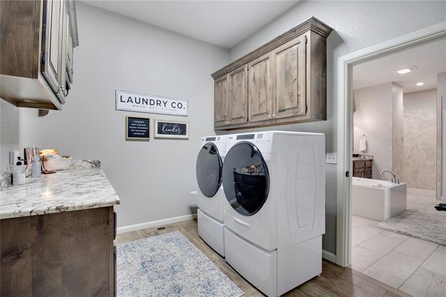 7135 Buck Drive, Tuttle, OK 73089