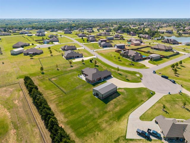 7135 Buck Drive, Tuttle, OK 73089