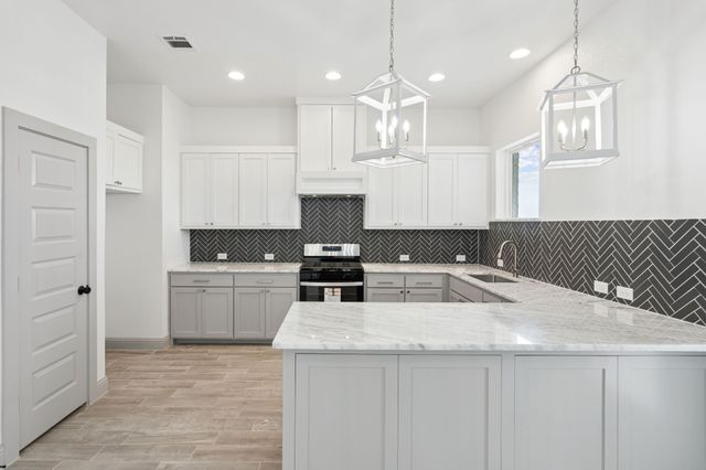 7644 Trailridge Drive, Fort Worth, TX 76179