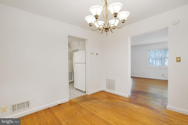 3 E ALEXANDRIA AVE, Alexandria, VA 22301