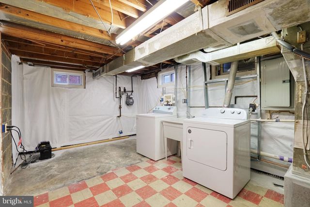 3 E ALEXANDRIA AVE, Alexandria, VA 22301