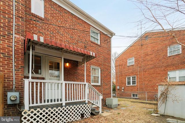 3 E ALEXANDRIA AVE, Alexandria, VA 22301