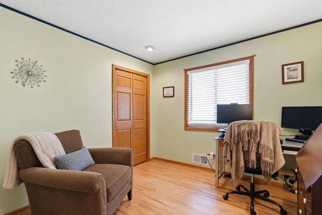 3456 Ensign Avenue N, Crystal, MN 55427