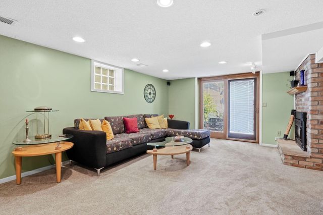3456 Ensign Avenue N, Crystal, MN 55427