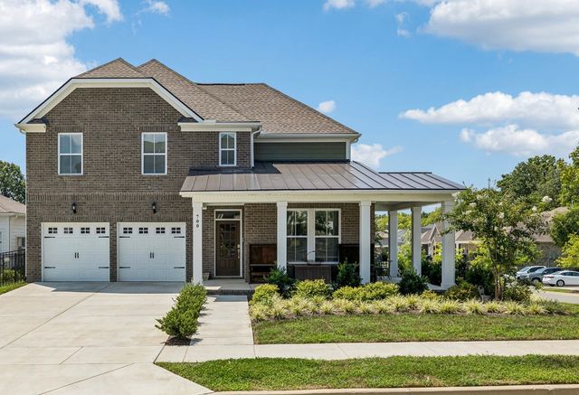 700 Tischer Dr, Hendersonville, TN 37075