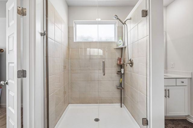 700 Tischer Dr, Hendersonville, TN 37075