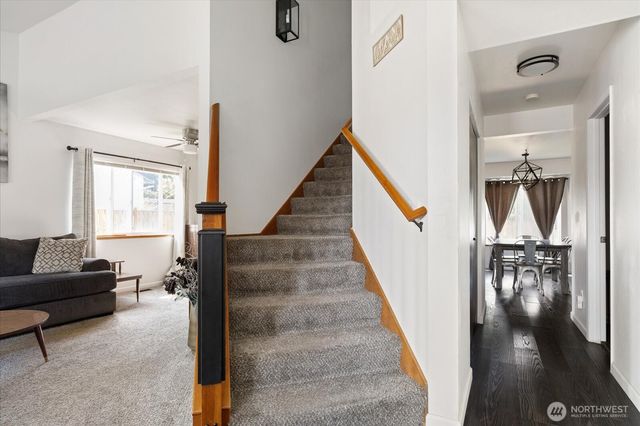 1836 SW Putnam Drive, Oak Harbor, WA 98277