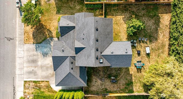 1836 SW Putnam Drive, Oak Harbor, WA 98277