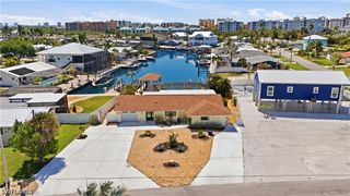 120 Albatross ST, Fort Myers Beach, FL 33931