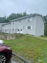 1742 Route 12 1G, Ledyard, CT 06335