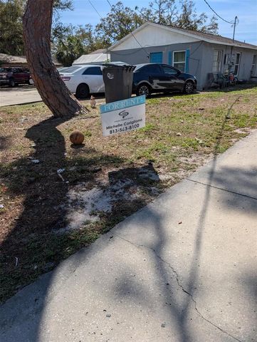 5828 3RD STREET E, Bradenton, FL 34203