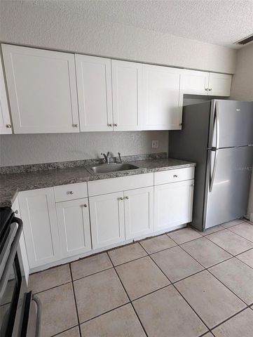 5828 3RD STREET E, Bradenton, FL 34203