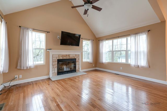 40431 N Fairview Street, Antioch, IL 60002