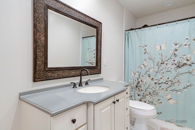 40431 N Fairview Street, Antioch, IL 60002