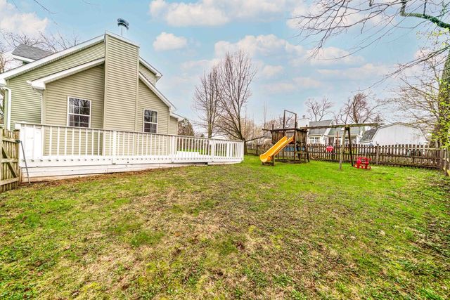 40431 N Fairview Street, Antioch, IL 60002