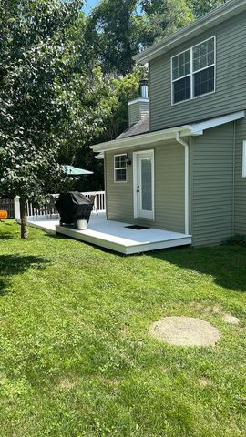 40431 N Fairview Street, Antioch, IL 60002