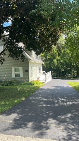 40431 N Fairview Street, Antioch, IL 60002