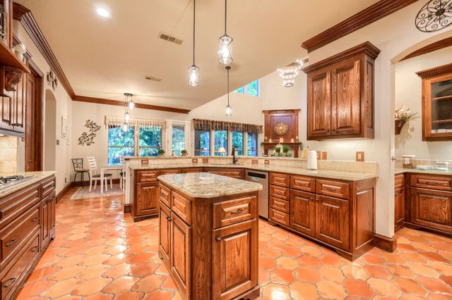 768 Windsong Lane, Rockwall, TX 75032