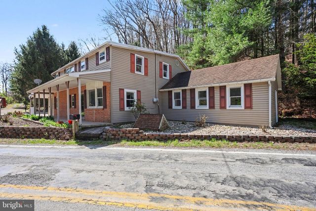 6381 GLATFELTERS STATION RD, Seven Valleys, PA 17360